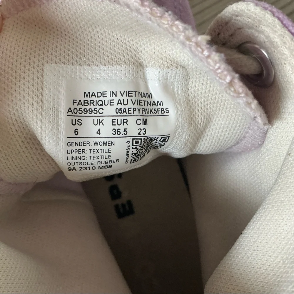 Converse CTAS butterfly wings women’s Sz 6 purple white canvas sneakers HI TOP - Picture 10 of 10